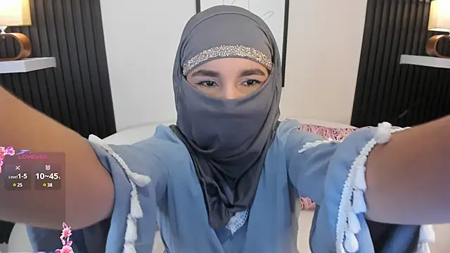 Ayha khalaf online show from 03-01-25, 02:59