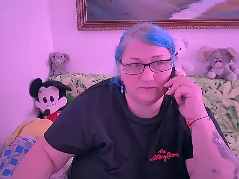 mayamayx online show from 10-29-25, 09:00