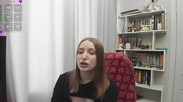 LillyFan-X online show from 03-10-25, 04:28