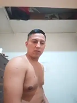 LuisMex1998 online show from 10-30-25, 10:38