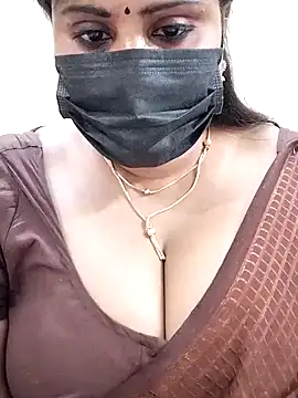 Queenflowerr online show from 01-27-25, 06:09