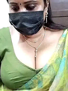 Queenflowerr online show from 02-03-25, 01:30