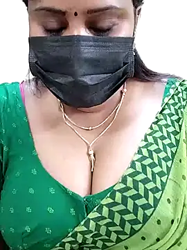 Queenflowerr online show from 02-19-25, 12:25