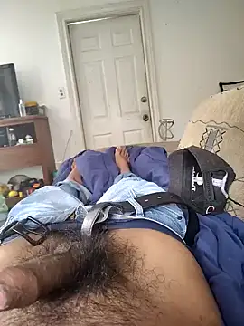 Snapshot of Ernestomh chatting on 09-08-25, 05:34 Ernestomh online show from 09-08-25, 05:34