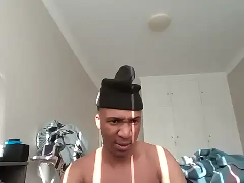 sydmanyoba online show from 11-19-25, 04:45