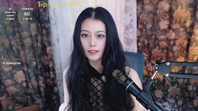 cat-lady-6688 online show from 02-18-25, 10:38