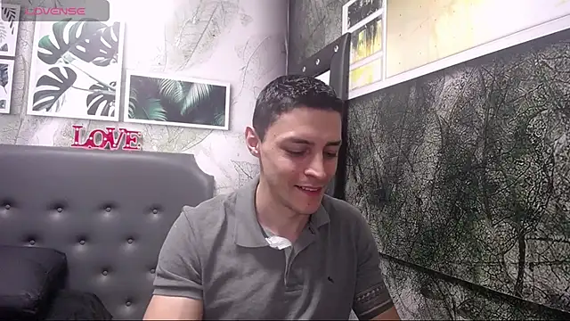 Frank Millers online show from 02-06-25, 11:32