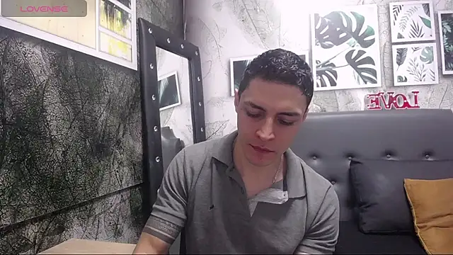 Frank Millers online show from 02-12-25, 03:49