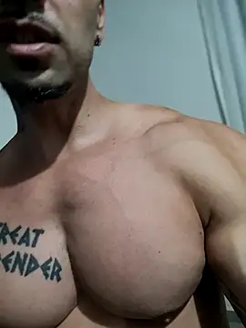 Snapshot of badbrown chatting on 02-16-25, 11:16 badbrown online show from 02-16-25, 11:16