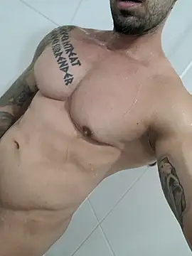 Snapshot of badbrown chatting on 03-01-25, 04:04 badbrown online show from 03-01-25, 04:04