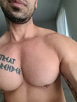 Snapshot of badbrown chatting on 03-01-25, 12:45 badbrown online show from 03-01-25, 12:45