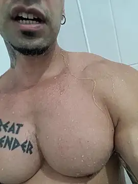 Snapshot of badbrown chatting on 03-14-25, 03:48 badbrown online show from 03-14-25, 03:48