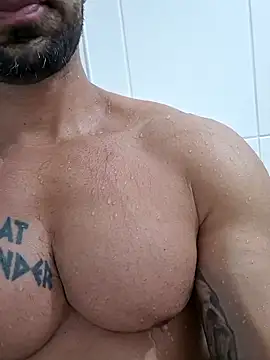 Snapshot of badbrown chatting on 11-09-25, 12:31 badbrown online show from 11-09-25, 12:31