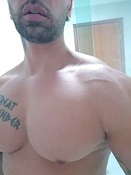 Snapshot of badbrown chatting on 11-21-25, 12:21 badbrown online show from 11-21-25, 12:21