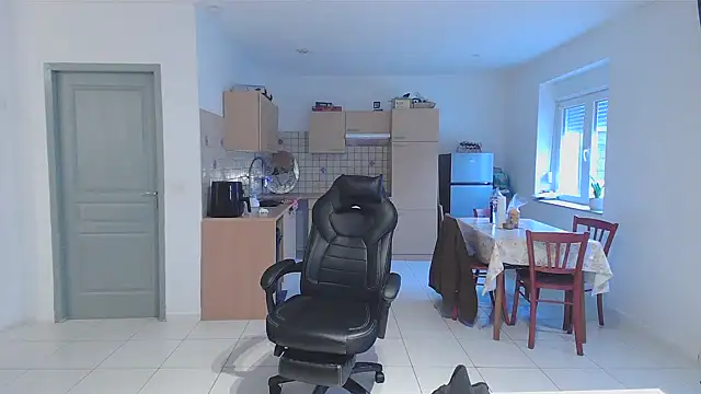 serena  vedette online show from 01-28-25, 03:25