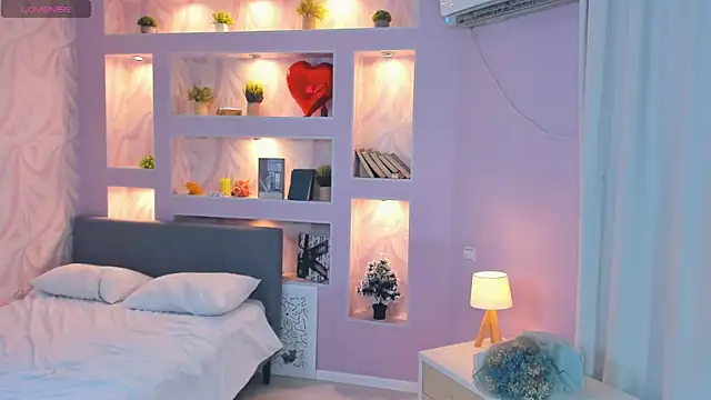 FloraDobb online show from 11-05-25, 07:08