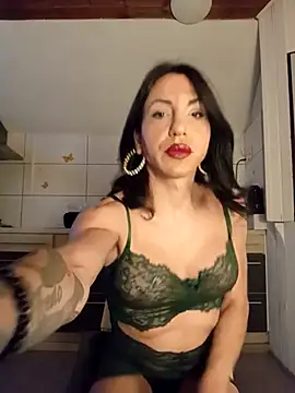 PiccolaDany online show from 10-18-25, 09:26