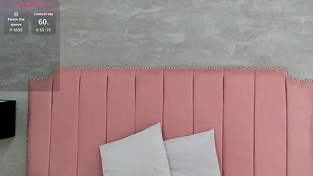 Alaia Colins online show from 02-20-26, 12:18