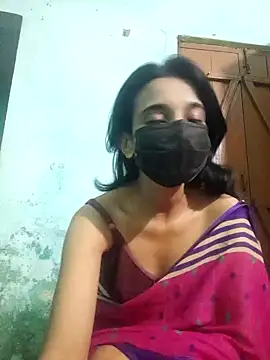 Snapshot of Bong-lady chatting on 02-20-25, 08:39 Bong-lady online show from 02-20-25, 08:39