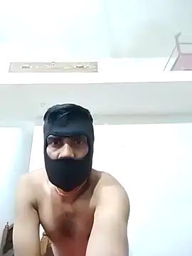 Snapshot of USHA_BHABHI chatting on 01-19-26, 04:00 USHA BHABHI online show from 01-19-26, 04:00