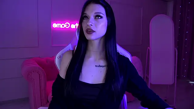 BeverlyMost online show from 02-20-25, 06:28