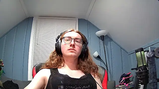 awe-manda online show from 01-25-25, 01:32