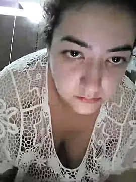 Snapshot of Byabundao chatting on 02-17-25, 11:53 Byabundao online show from 02-17-25, 11:53