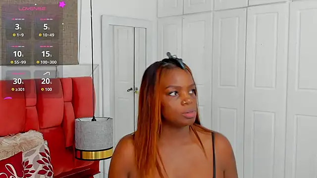 NatyParker online show from 09-30-25, 01:27