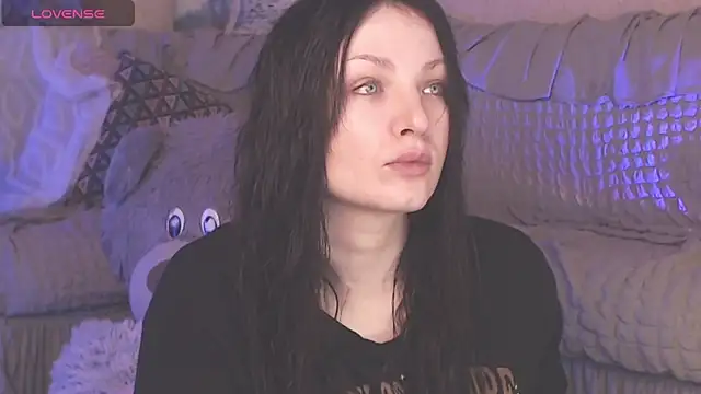 BritneyBarker online show from 02-03-25, 01:09