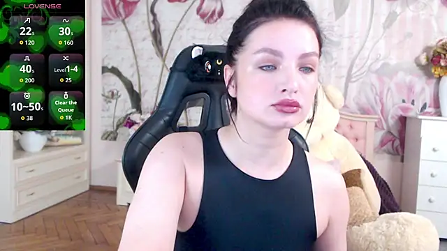 BritneyBarker online show from 09-26-25, 02:15