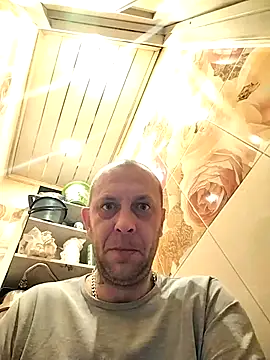 MaxDevilWhite online show from 11-02-25, 08:55