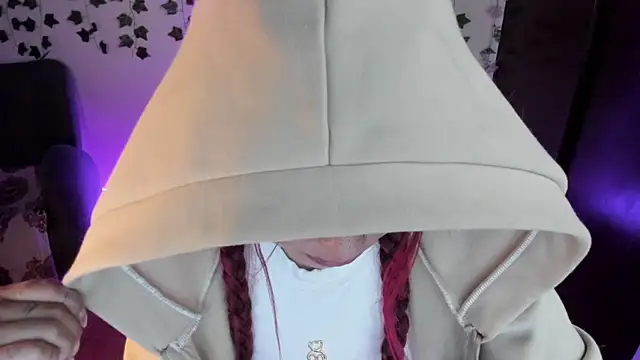 saray  jones online show from 09-12-25, 01:11