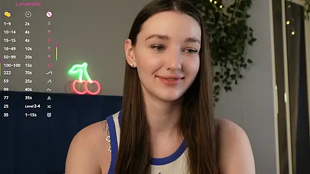 Snapshot of GeorginaDudley chatting on 10-20-25, 07:20 GeorginaDudley online show from 10-20-25, 07:20