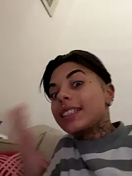 Snapshot of Telegramxs chatting on 10-13-25, 10:37 Telegramxs online show from 10-13-25, 10:37