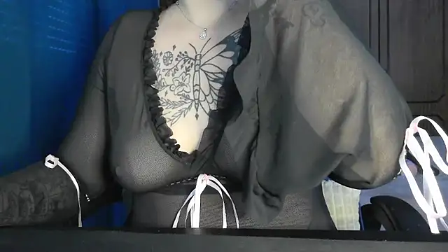 bunnyfox420 online show from 12-05-25, 05:09