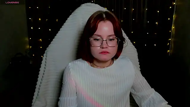 Snapshot of lu_muon chatting on 02-09-25, 10:42 lu muon online show from 02-09-25, 10:42