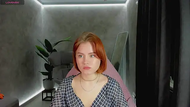 Snapshot of lu_muon chatting on 02-10-25, 01:24 lu muon online show from 02-10-25, 01:24