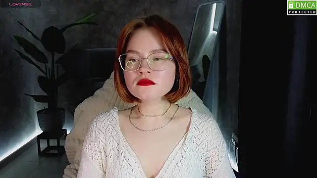 Snapshot of lu_muon chatting on 02-13-25, 04:11 lu muon online show from 02-13-25, 04:11