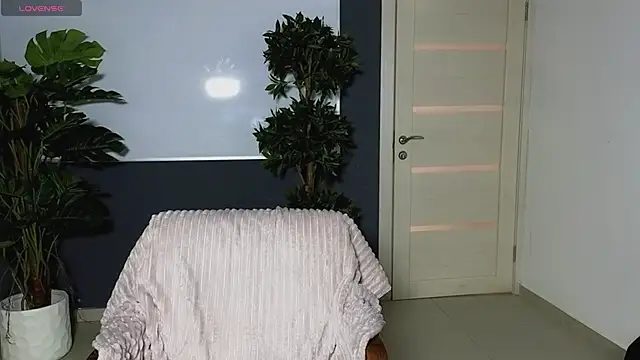 Snapshot of lu_muon chatting on 02-25-25, 07:20 lu muon online show from 02-25-25, 07:20