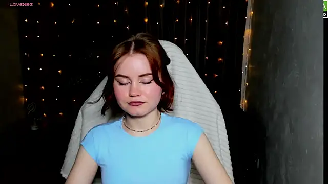 Snapshot of lu_muon chatting on 03-08-25, 01:06 lu muon online show from 03-08-25, 01:06