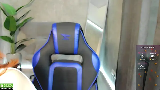 Snapshot of lu_muon chatting on 09-21-25, 01:18 lu muon online show from 09-21-25, 01:18