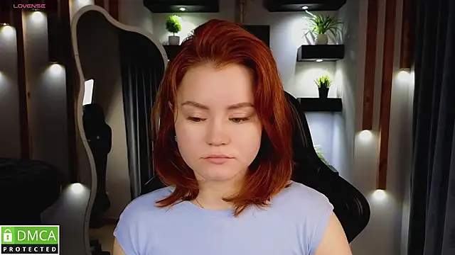 Snapshot of lu_muon chatting on 10-21-25, 01:06 lu muon online show from 10-21-25, 01:06