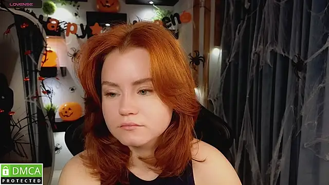 Snapshot of lu_muon chatting on 10-28-25, 01:09 lu muon online show from 10-28-25, 01:09