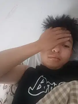 Snapshot of zxc78911 chatting on 10-15-25, 02:22 zxc78911 online show from 10-15-25, 02:22