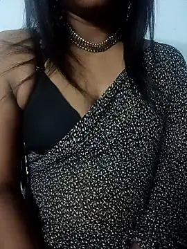 Snapshot of Vedha_Vedhika chatting on 03-16-25, 06:44 Vedha Vedhika online show from 03-16-25, 06:44