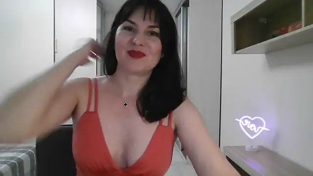 Victoria Glam online show from 02-11-25, 07:05