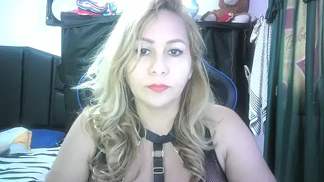 mariana0x online show from 10-26-25, 12:33