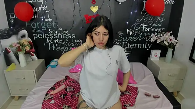 MelodyHott2 online show from 03-11-25, 10:29