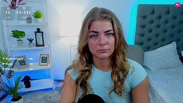 Donna Sun online show from 02-14-25, 10:07