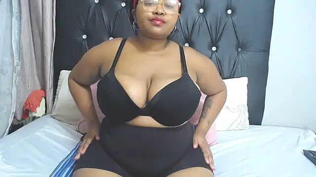 Chubbyvette online show from 02-19-25, 10:12